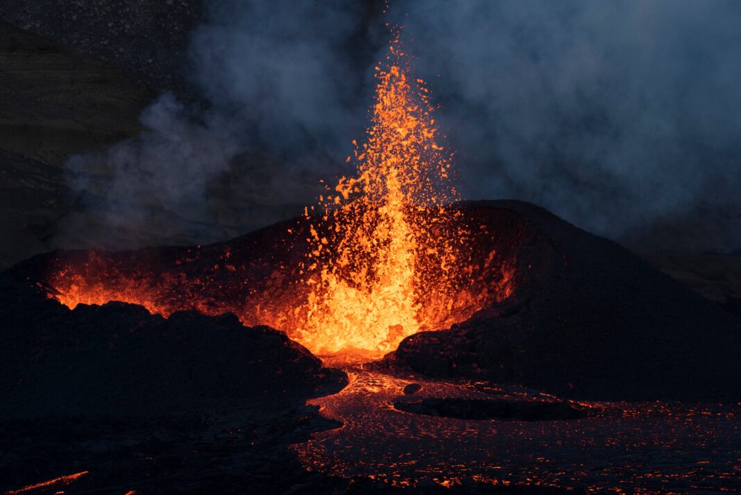 gylfi-volcano